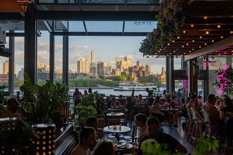Places to eat near pier 17 nyc. Things To Know About Places to eat near pier 17 nyc. 